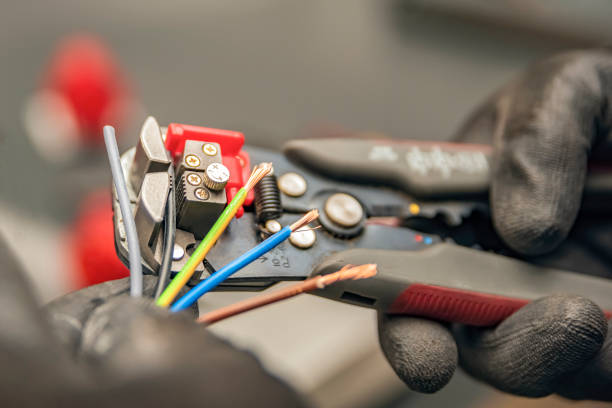 Best Affordable Electrician  in Marion, IL